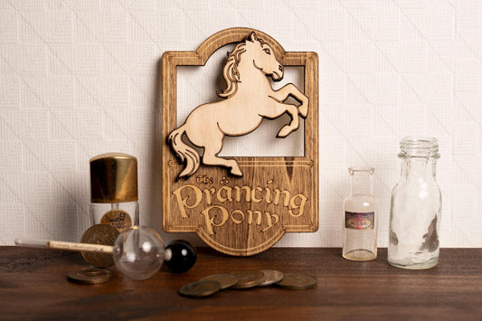 Wall decoration miniature sign mini tavern Prancing Pony lord of the rings cute pony heroic fantasy horse pony dollhouse