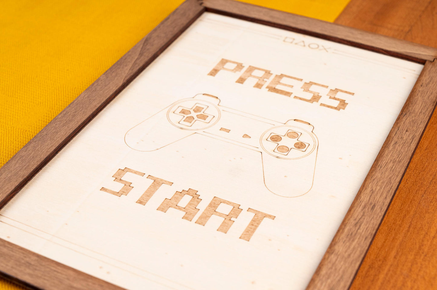 Tableau mural "Press Start" en bois – Décoration rétro gaming pixel 8bit – Cadeau geek vintage – Playstation Nostalgie 90s Enfance Rétro