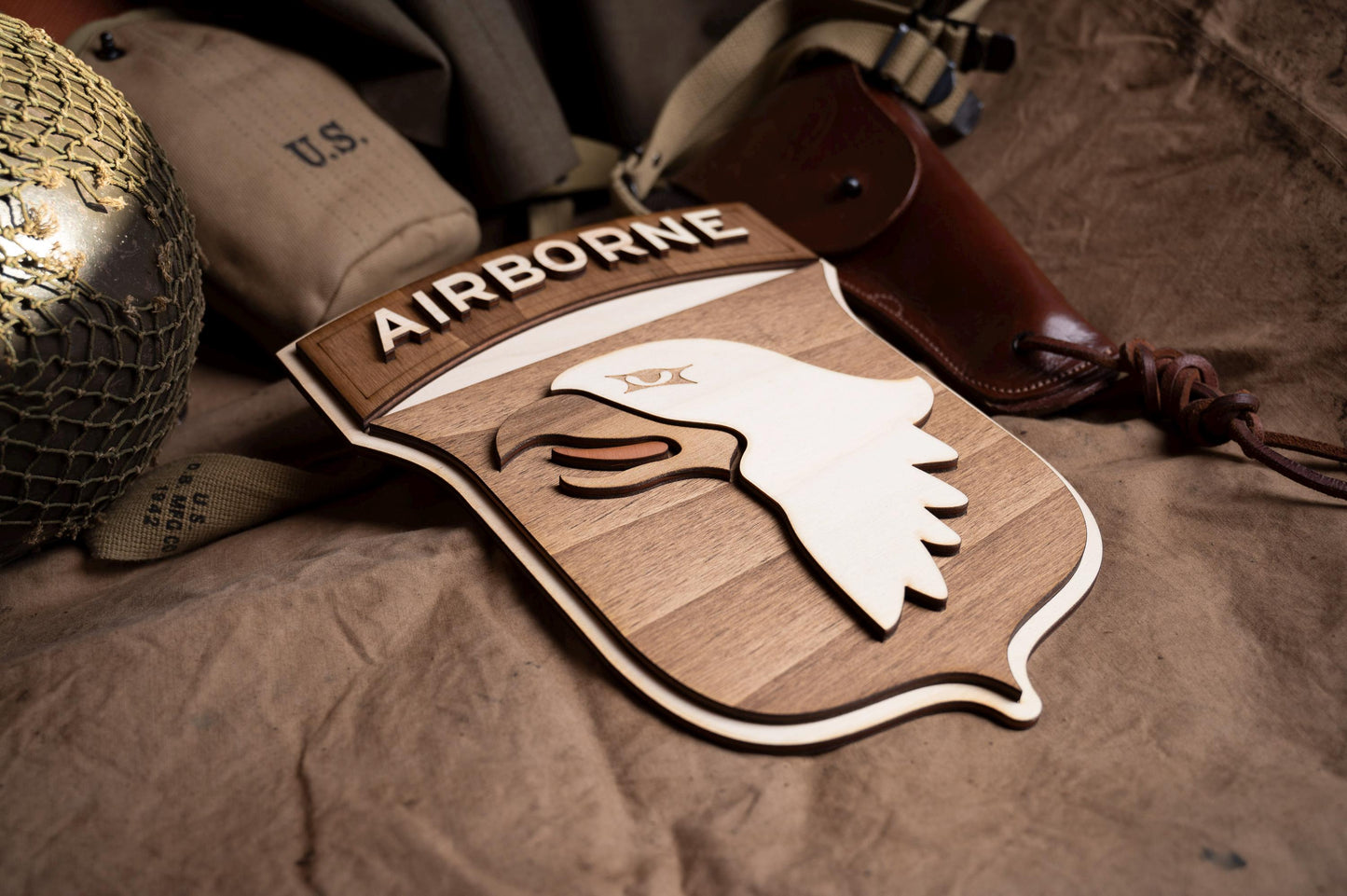 Applique murale 101st Airborne en bois | Décoration militaire vintage US Army | Cadeau vétéran Seconde Guerre mondiale WW2 Militaria