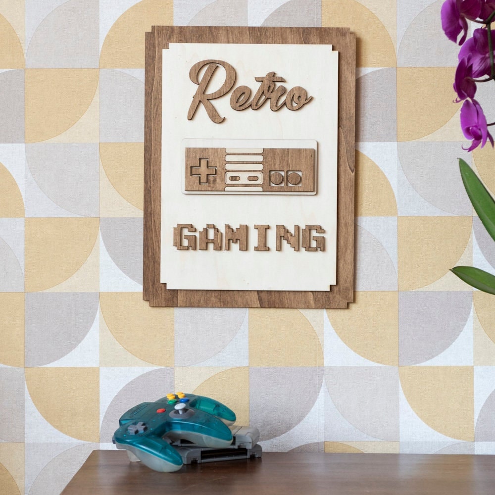 Applique Murale Bois – Rétrogaming 8-bit – Décoration Geek et Vintage – Nintendo Nostalgie 80s 90s