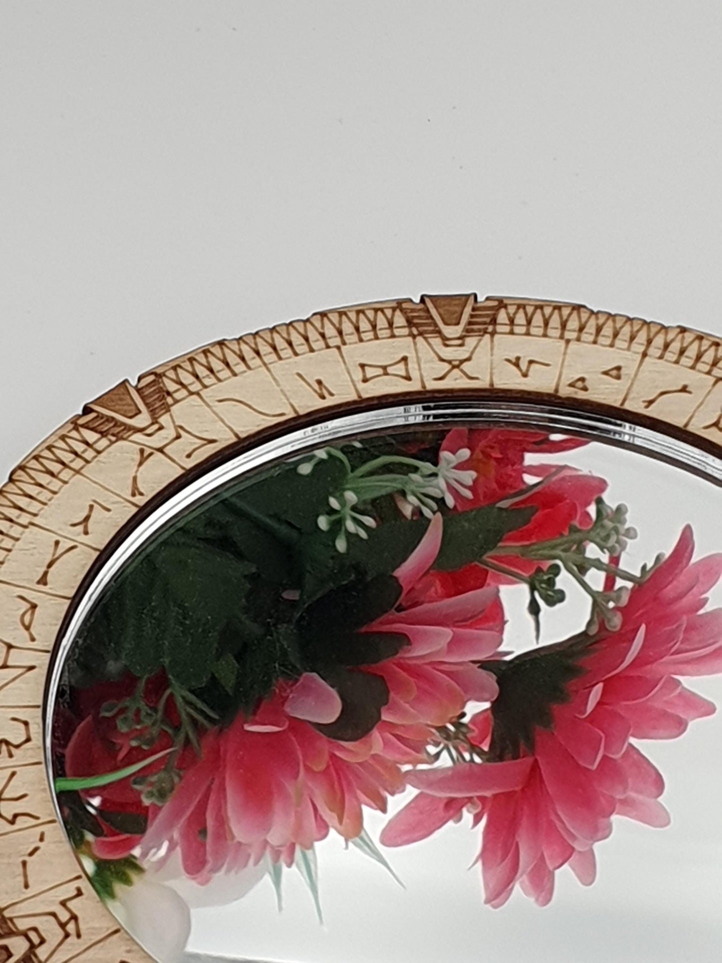Miroir décoratif à poser Stargate miniature Porte des étoiles fanart pièce unique série TV années 90 rétro vintage nostalgie maquillage