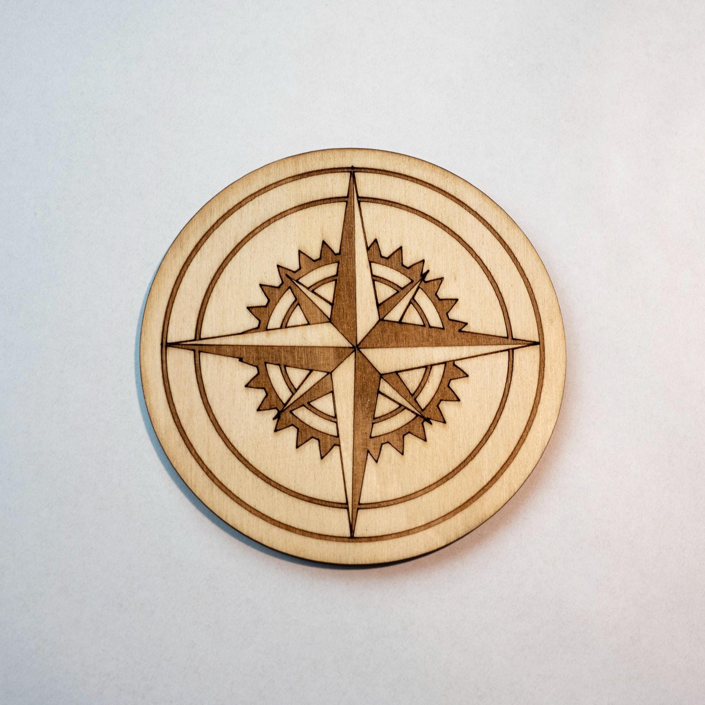 Set of 6 wooden "Rose des Vents" coasters with storage holder - Retro vintage steampunk style - Travel, navigation and boating
