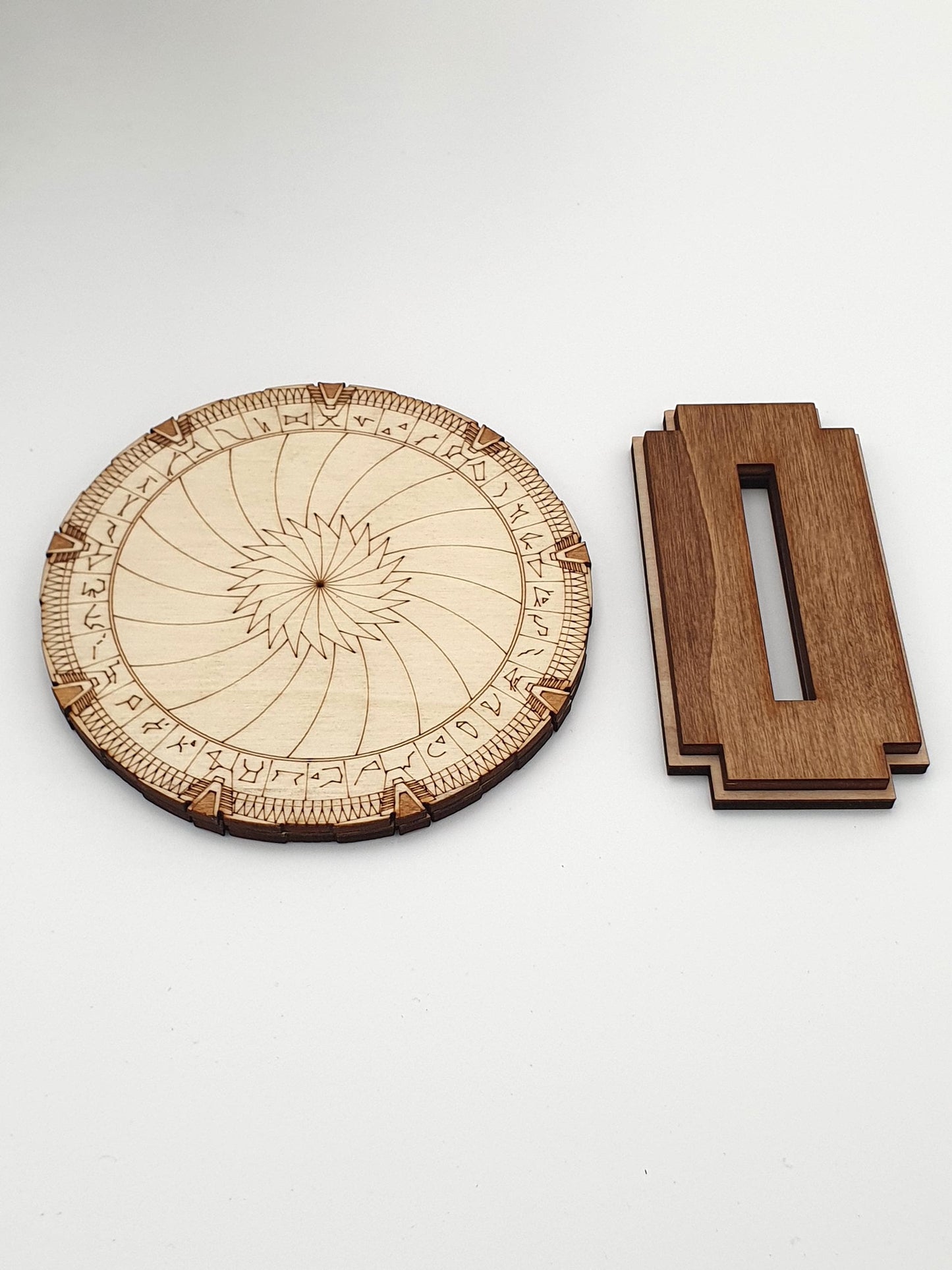 Miroir décoratif à poser Stargate miniature Porte des étoiles fanart pièce unique série TV années 90 rétro vintage nostalgie maquillage