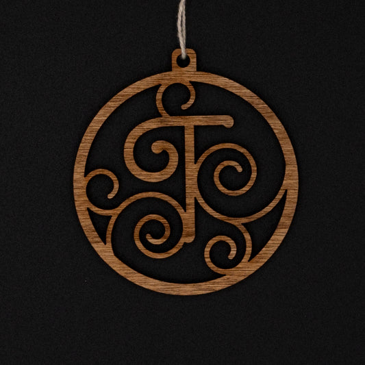 Wooden Christmas ball with alphabet letter - Personalized initial - Handmade tree decoration - 26 letters available Gift idea