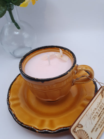 Bougie parfumée Fruits des bois dans tasse vintage – Cire végétale – Décoration et cadeau unique