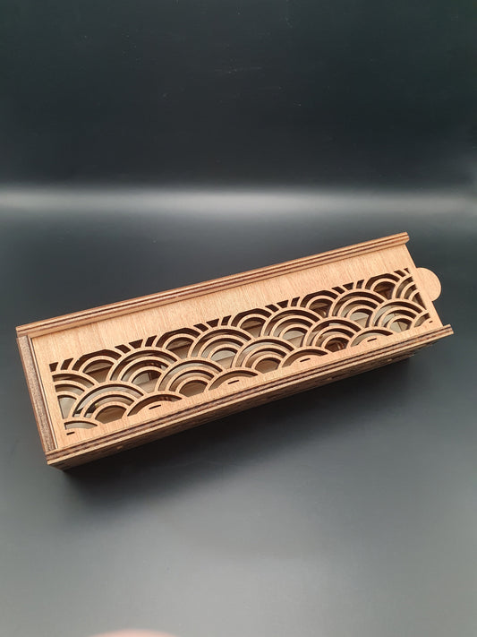 Coffret crayon rechargeable en bois – Motif japonais Vagues - Chêne Foncé / Acajou