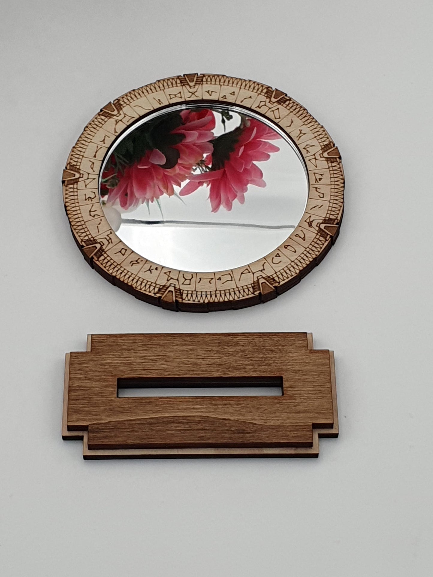 Miroir décoratif à poser Stargate miniature Porte des étoiles fanart pièce unique série TV années 90 rétro vintage nostalgie maquillage