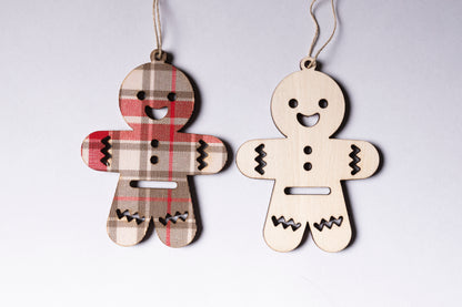1 pièce - Suspension de Noël bonhomme pain d’épices "Mannala" – Bois et tissu kelsch alsacien
