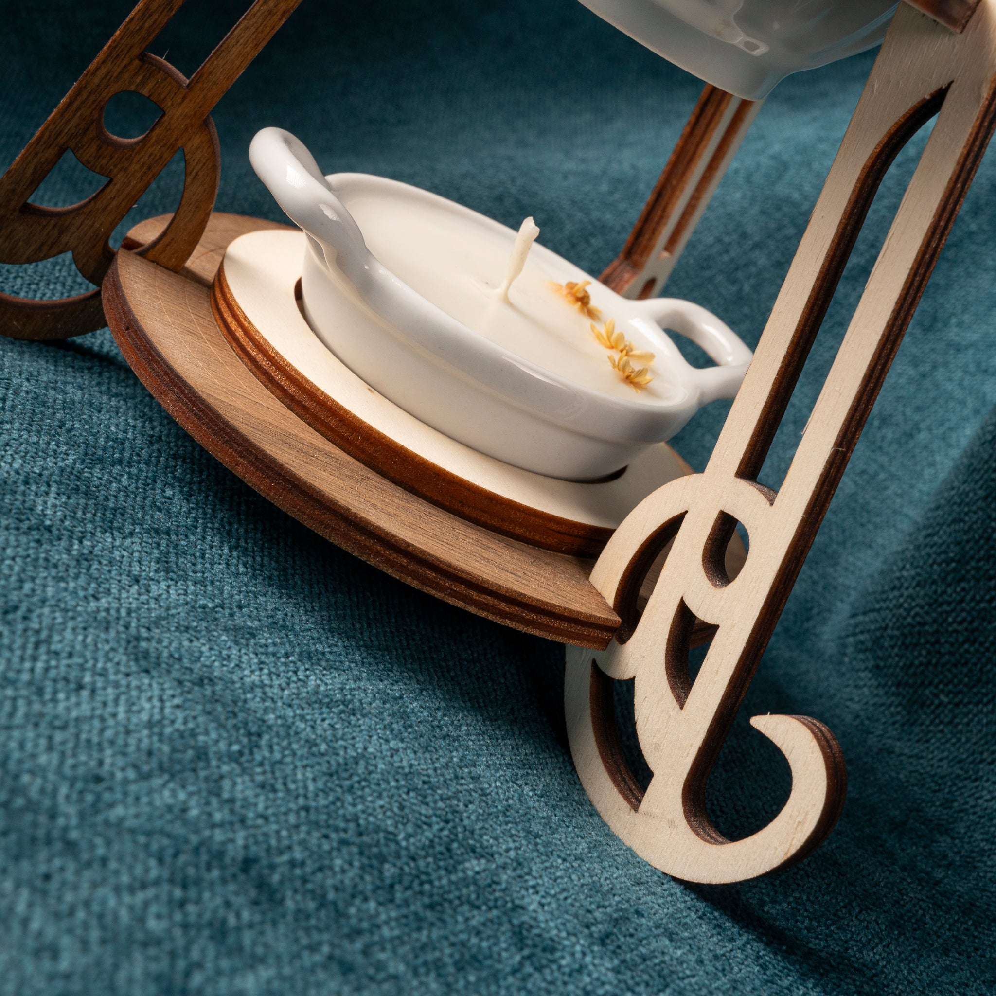 Brûleur à Fondants Parfumés Art Nouveau en Bois – Diffuseur de Cire