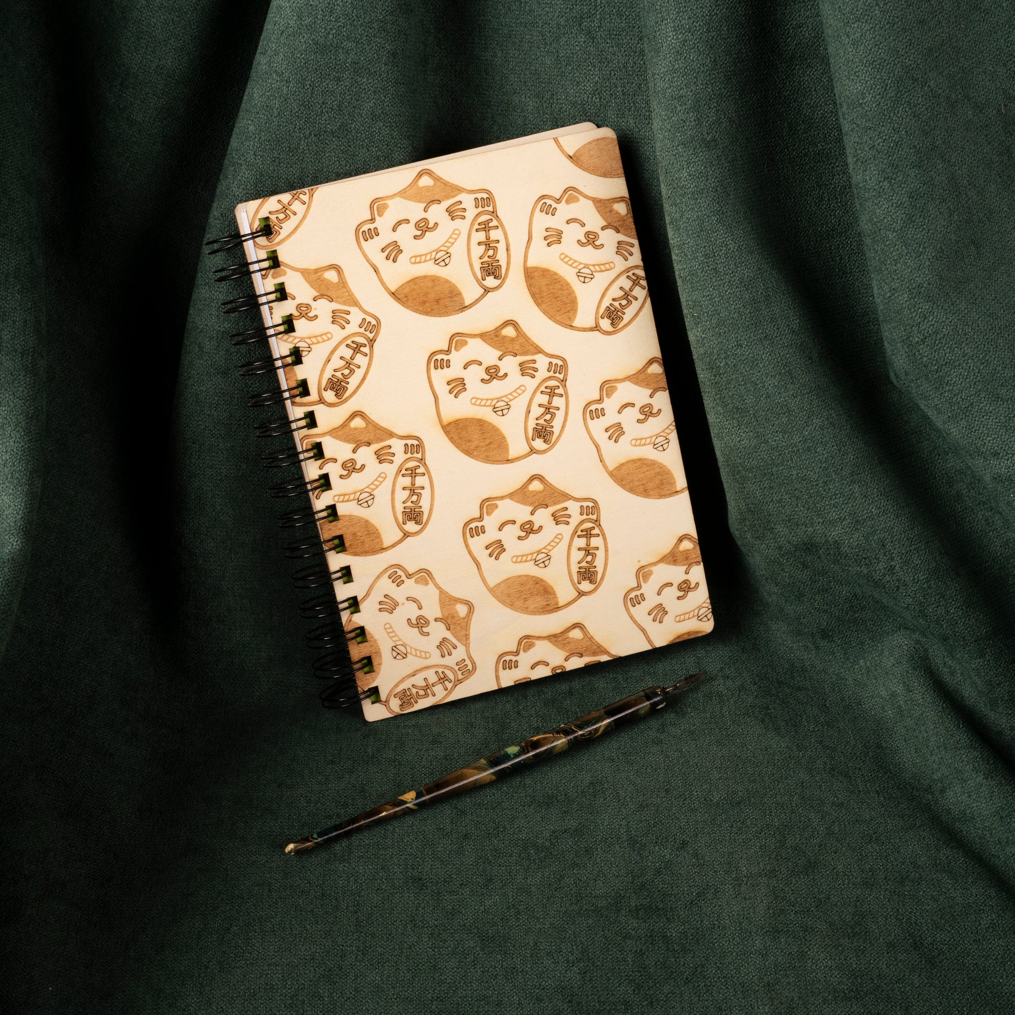 Carnet japonais bois maneki neko