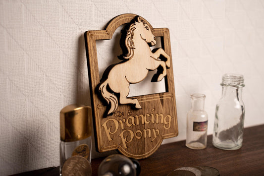 Wall decoration miniature sign mini tavern Prancing Pony lord of the rings cute pony heroic fantasy horse pony dollhouse