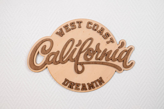 California Dreamin' – West Coast USA wooden wall decoration – Retro vintage surf travel gift Made in France
