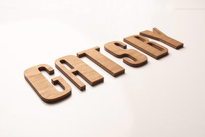 Decorative wooden letter per unit – Personalized text and first name – Retro vintage Art Deco style – Handcrafted laser cutting – Made in France