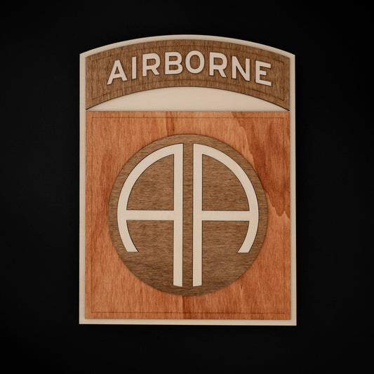 Applique murale 82nd Airborne en bois – US Army Seconde Guerre mondiale