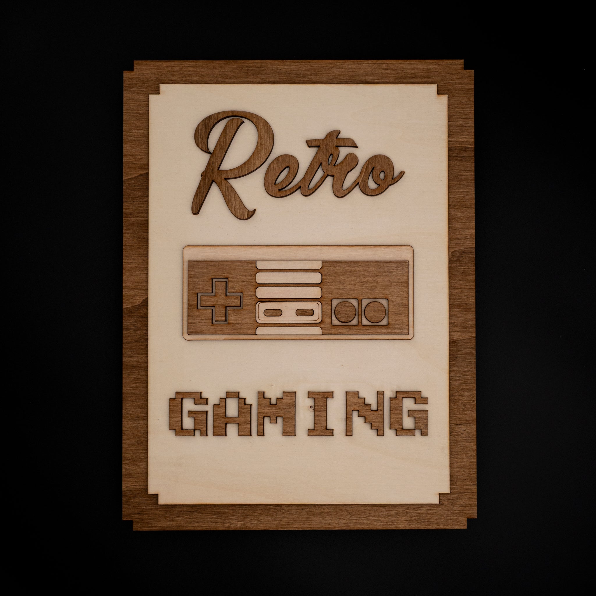 décoration murale bois geek manette jeu vidéo rétro