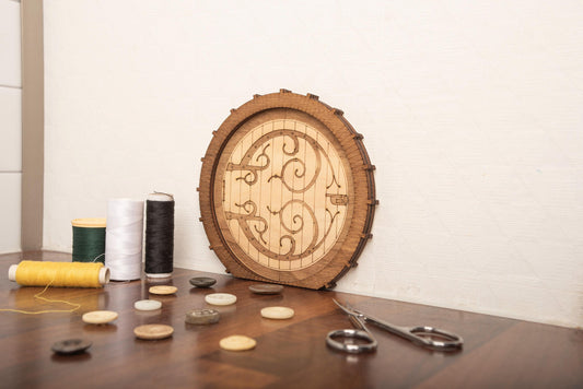 Wall decoration miniature door mini mouse hole Hobbit Lord of the Rings Shire cute heroic fantasy fairy fantasy geek 3