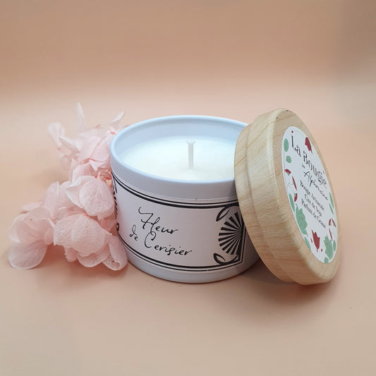 Bougie parfumée fleur de cerisier en cire de soja naturelle - Parfum d’un printemps japonais délicat